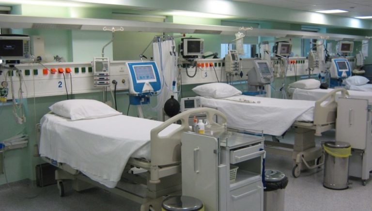 Δωρεά τριών πλήρως εξοπλισμένων θέσεων ΜΕΘ από το ΤΧΣ στο ΕΣΥ