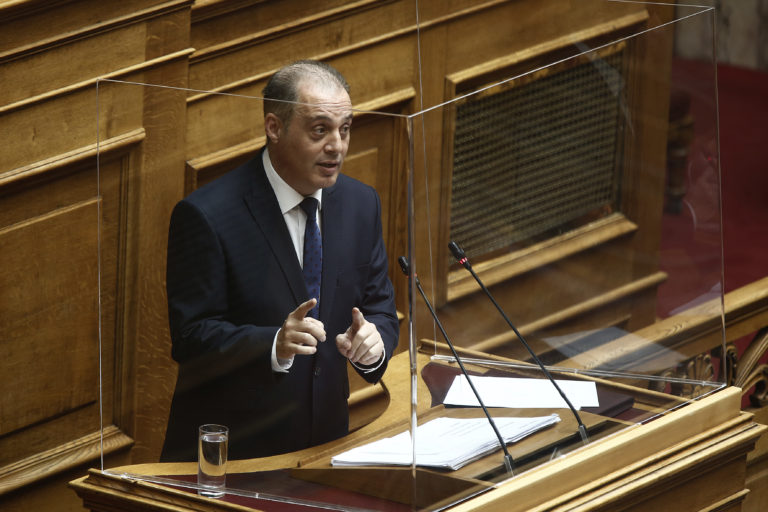 Κ. Βελόπουλος: Νόμιμες οι απελάσεις όταν υπάρχουν λόγοι προστασίας δημόσιας τάξης