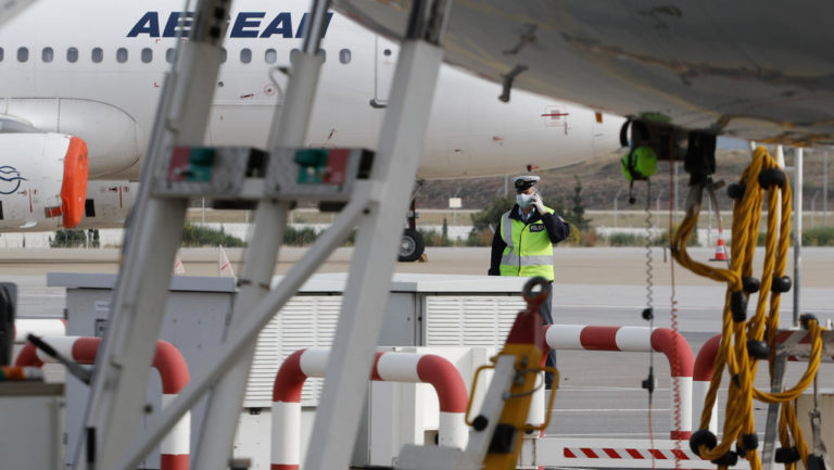 Βήματα προς δυναμική επανεκκίνηση του τουρισμού-Πριν το τέλος του μήνα η λίστα με τις επιδημιολογικά ασφαλείς χώρες