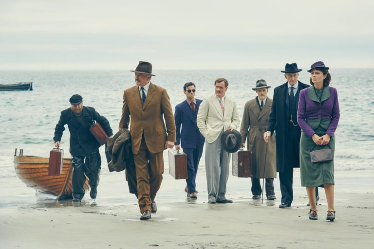 «And then there were none» – Η συναρπαστική μίνι σειρά μυστηρίου κάνει πρεμιέρα στην ΕΡΤ2