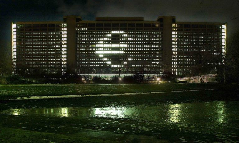 Σχέδια της ΕΚΤ για πρόγραμμα αγοράς ομολόγων χωρίς τη Bundesbank