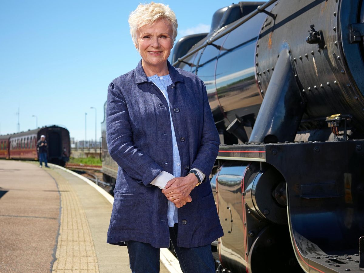 Coastal-Railways-with-Julie-Walters-1