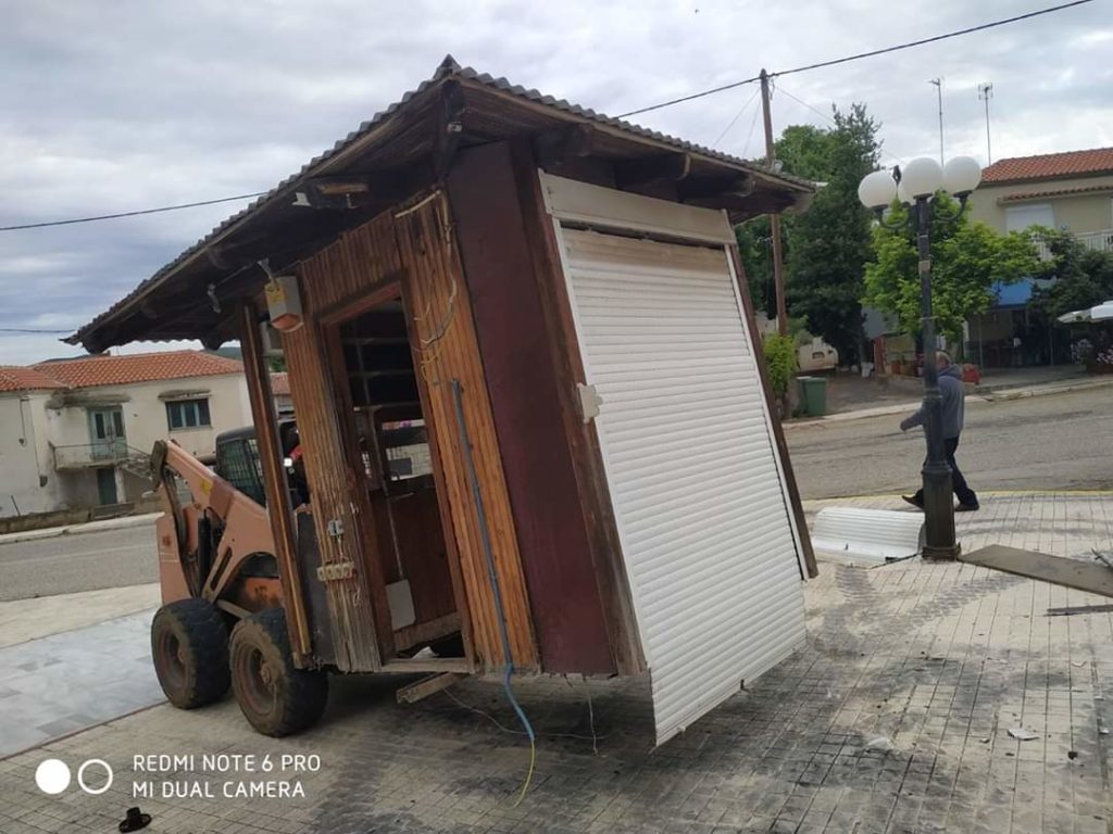 Απομάκρυνση ανενεργών περιπτέρων στον δήμο Μαρωνείας Σαπών