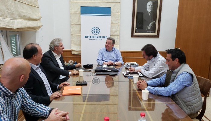 Συνάντηση Περιφερειάρχη Κρήτης με τον Πρόεδρο του ΟΑΚ