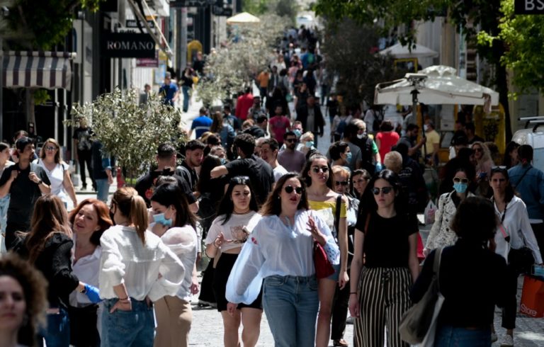 Κορονοϊός: Κριτική των κομμάτων, για ελλιπή μέτρα, μετά την άρση του lockdown (video)