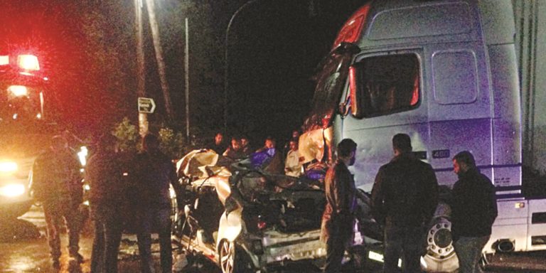 Νεκρός 33χρονος από τροχαίο – Σε κρίσιμη κατάσταση η σύζυγός του