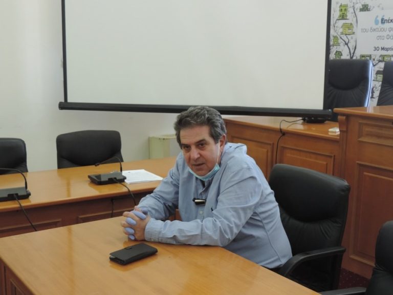 Συνάντηση του δημάρχου Φαρσάλων με τους παραγωγούς των λαϊκών αγορών