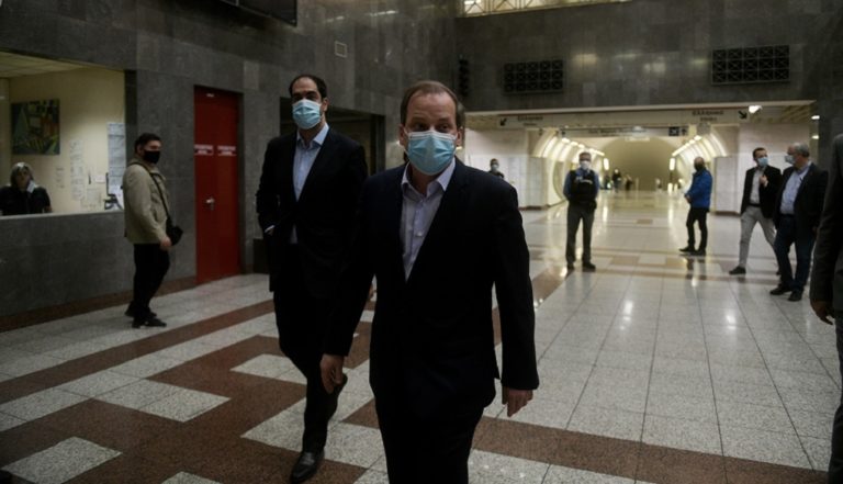 Κ. Καραμανλής: Μείωση 10% στις ετήσιες κάρτες για τα μέσα μεταφοράς (audio)