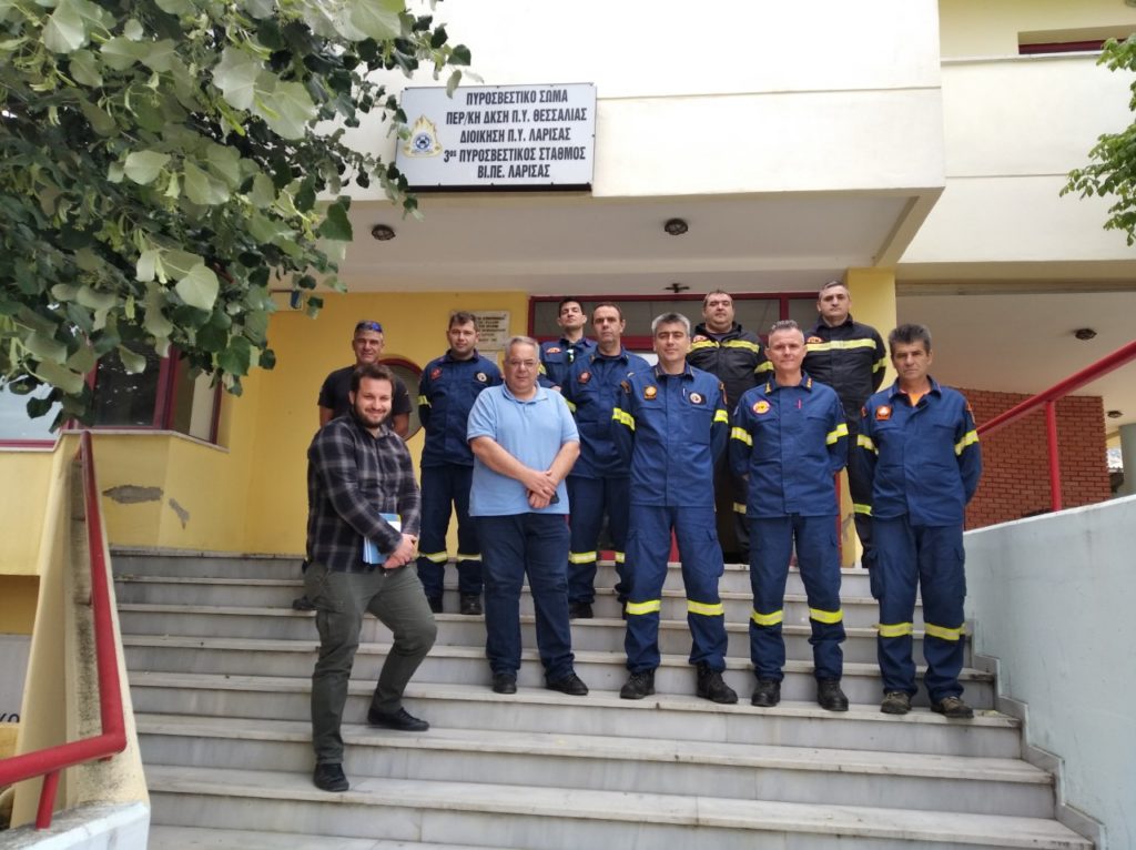Περιοδεία κλιμακίου του ΚΚΕ στους Πυροσβεστικούς Σταθμούς της Λάρισας