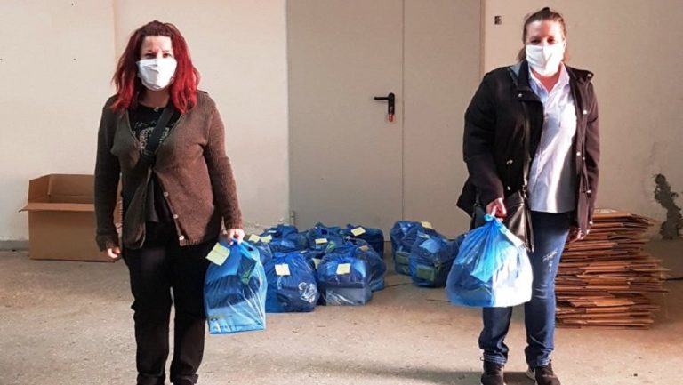 Μέσα προστασίας στις καθαρίστριες των Δημοτικών