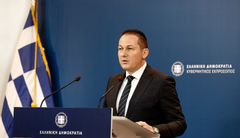 Στ. Πέτσας: Ο εκβιασμός της Τουρκίας σταμάτησε τον Φεβρουάριο στον Έβρο