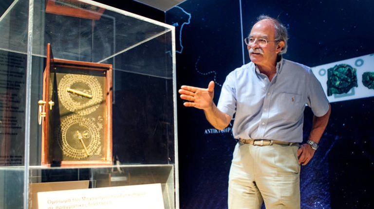 Θρηνεί η Κρήτη για την απώλεια του σπουδαίου Γιάννη  Σειραδάκη.