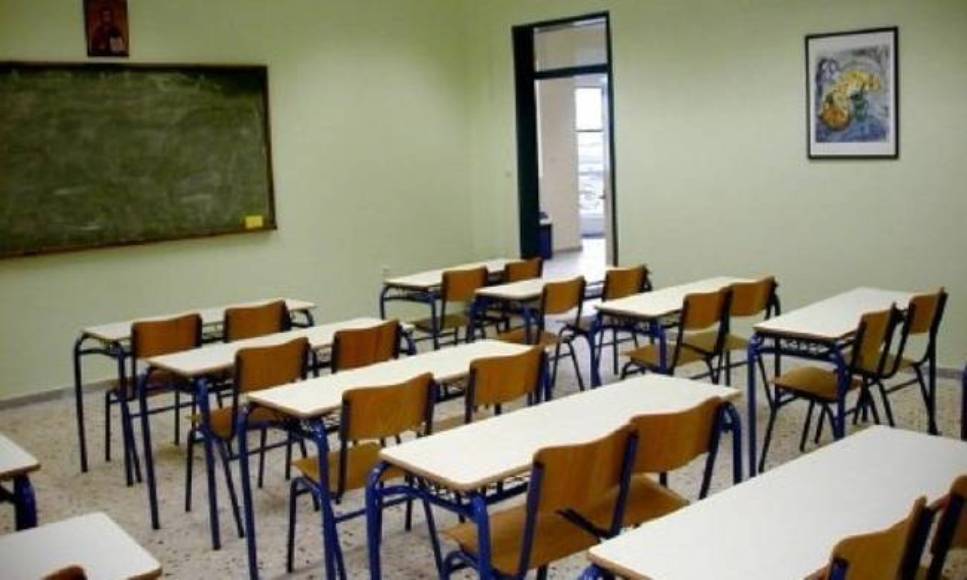 Καβάλα: Τοποθέτηση μπλε κάδων σε σχολικές μονάδες