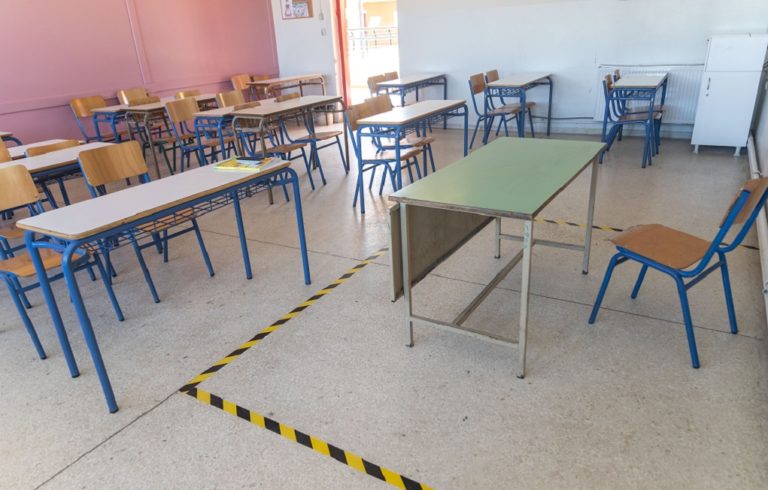 Προετοιμασίες και προσαρμογές στα σχολεία ενόψει της επανέναρξης των μαθημάτων (video)