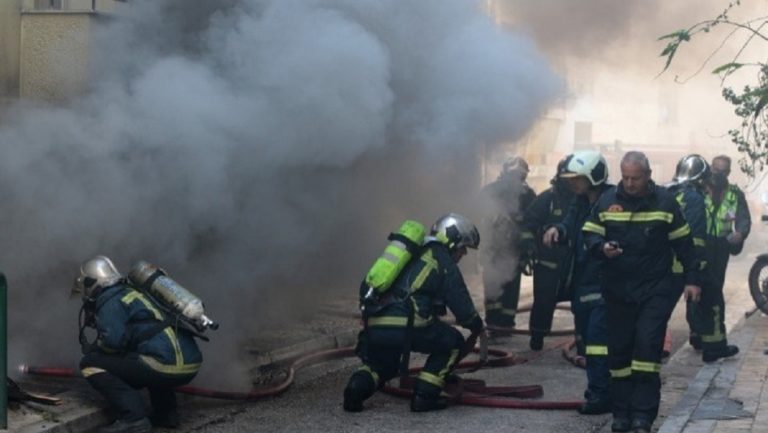 Νεκρή βρέθηκε 80χρονη σε διαμέρισμα όπου ξέσπασε πυρκαγιά