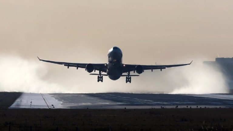 YΠΑ: Αναστολή πτήσεων εξωτερικού – Ποιες χώρες αφορά η παράταση