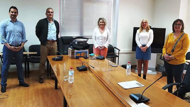 Δώρισαν συσκευές αναπνευστικής υποστήριξης