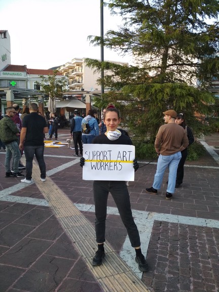 Ξάνθη: Στήριξη από την πολιτεία ζητούν όλοι οι καλλιτέχνες – Τι είπε χορογράφος στην ΕΡΤ