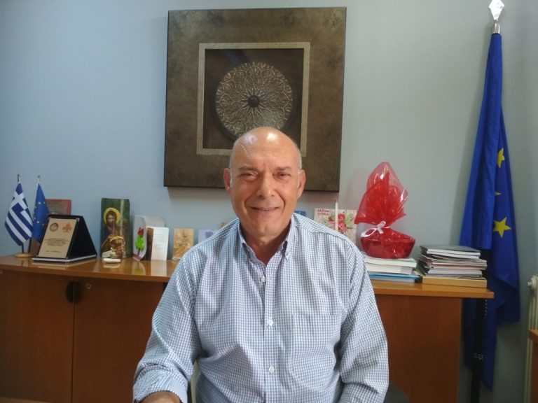 Κομοτηνή – Κ. Μπαντίκος: Κενά εκπαιδευτικών που ασθενούν με κορονοϊό – Συνεργασία με Δήμους για απολυμάνσεις, μάσκες