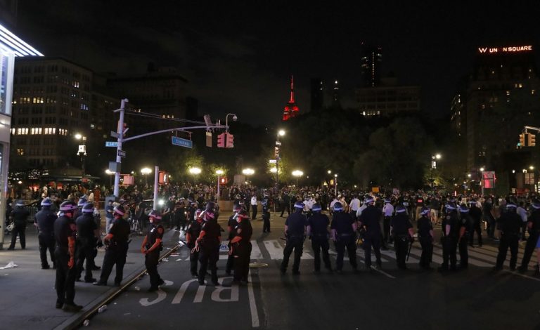 ΗΠΑ: 5η νύχτα βίας και χάους – Ταραχές σε ολόκληρη την  επικράτεια (video)