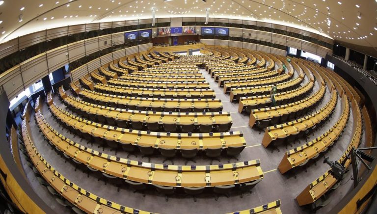 “Επιτακτική η ανάγκη για το ταμείο ανάκαμψης” επανέλαβαν οι ευρωβουλευτές