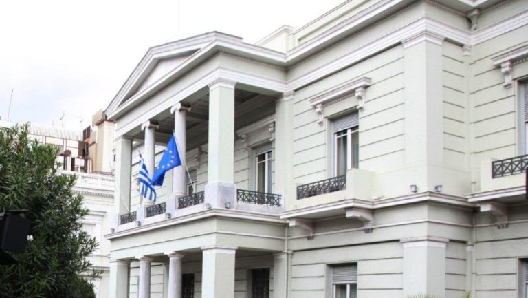 Δένδιας: Ανοησίες τα περί κατάληψης ελληνικών εδαφών (video)