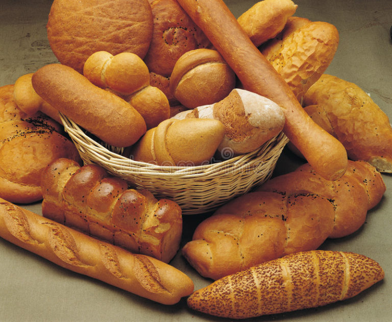 Ροδόπη: Ψωμί για τρεις ημέρες λόγω της εορτής του Αγίου Πνεύματος