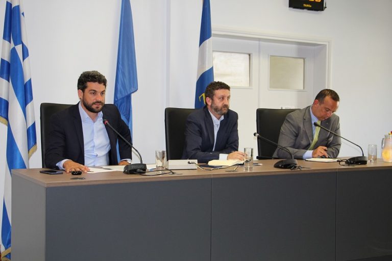 Συνάντηση εργασίας στο Δημαρχείο Χανίων για τον σχεδιασμό και την υλοποίηση του “ΚΕΠPLUS”