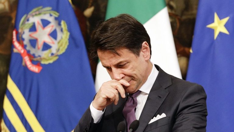 Ιταλία: Ανάρτηση εφ όλης της ύλης του Πρωθυπουργού Conte στο Facebook