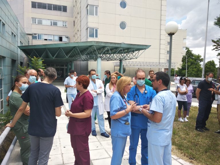 Σέρρες: Κινητοποίηση γιατρών στο Νοσοκομείο για τις ελλείψεις αναισθησιολόγων