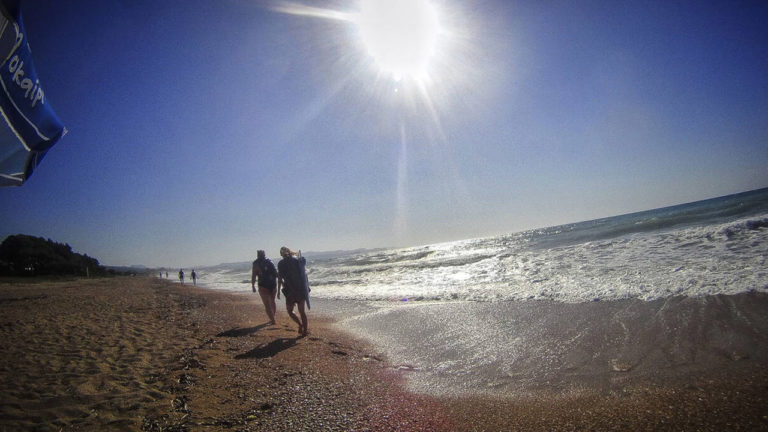 Meteo: Το φετινό καλοκαίρι στην Ελλάδα ήταν αυτό με τις περισσότερες θερμές ώρες κατά τα τελευταία 43 χρόνια