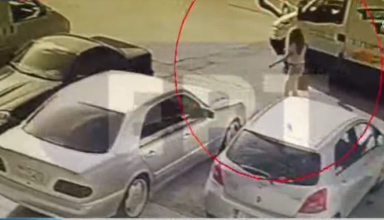 Επίθεση με βιτριόλι: Στο μικροσκόπιο νέα στοιχεία-Οι αρχές συμπληρώνουν κομμάτι-κομμάτι το παζλ (video)