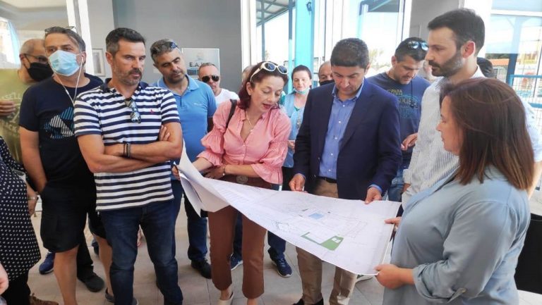 Σε αθλητικές υποδομές του Ηρακλείου ο Λευτ. Αυγενάκης