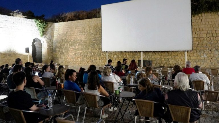 Άνοιξε ο θερινός κινηματογράφος του Δήμου Ηρακλείου