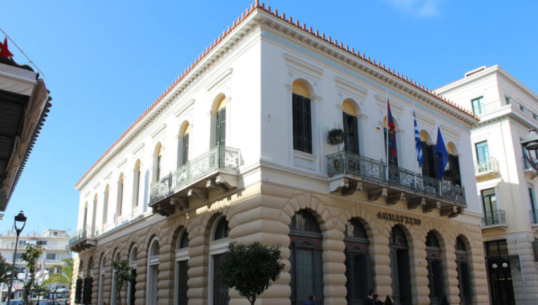 Καλαμάτα: Συνεδριάζει σήμερα το δημοτικό συμβούλιο