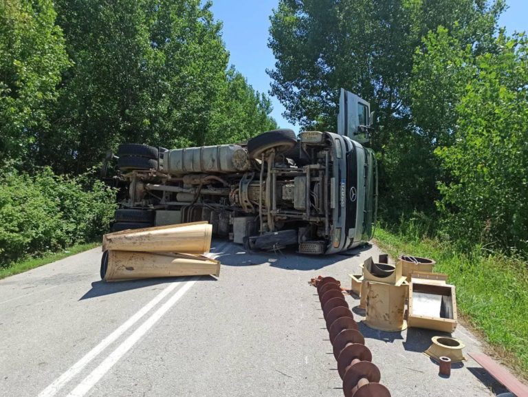 Σέρρες: Τροχαίο ατύχημα στο Λιθότοπο