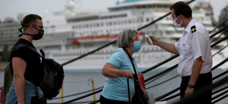 Συστηματικοί έλεγχοι στα πλοία για την τήρηση των μέτρων για τον κορονοϊό