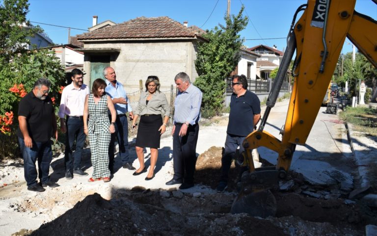 Αυτοψία Νασιακόπουλου στο έργο κατασκευής του δικτύου λυμάτων στη Νίκαια