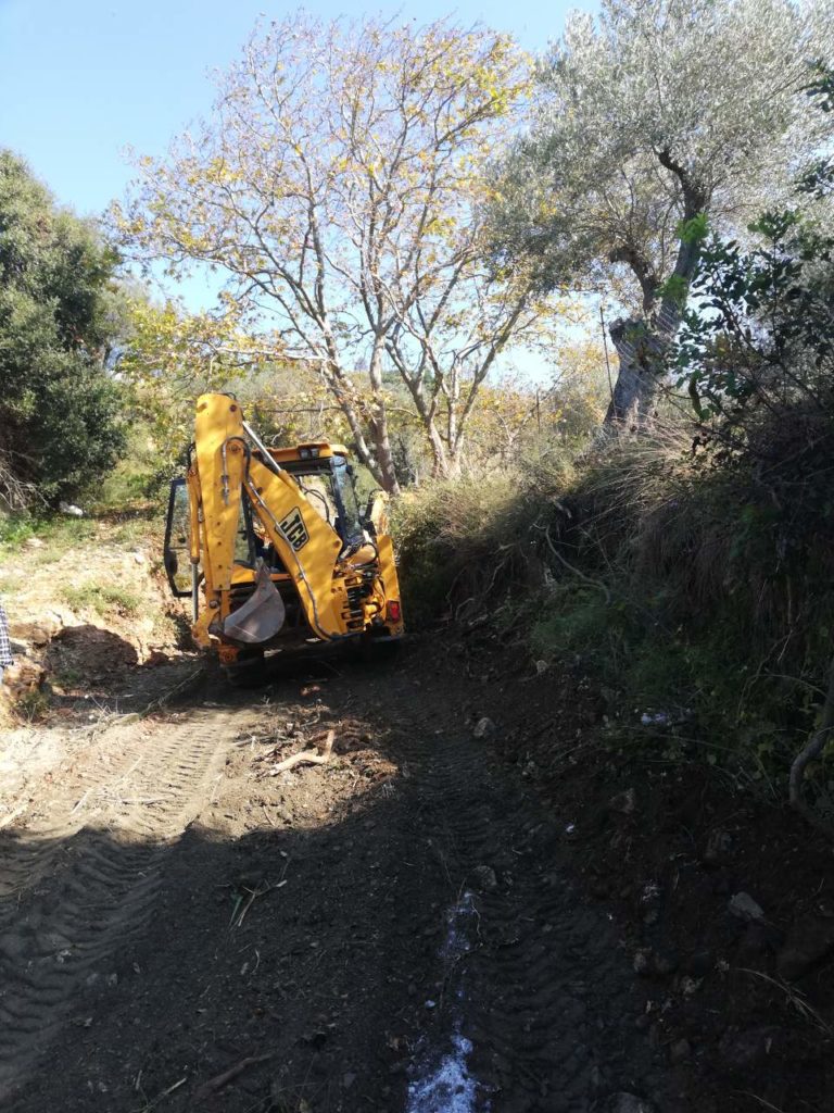 Καθαρισμός ρεμάτων μήκους 18 χλμ. στον δήμο Τεμπών