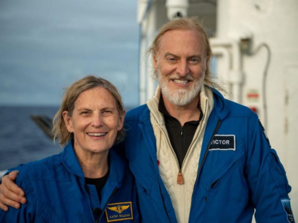 Κάθριν Σάλιβαν: Η πρώτη Αμερικανίδα που περπάτησε στο διάστημα έφτασε στο βαθύτερο σημείο των ωκεανών