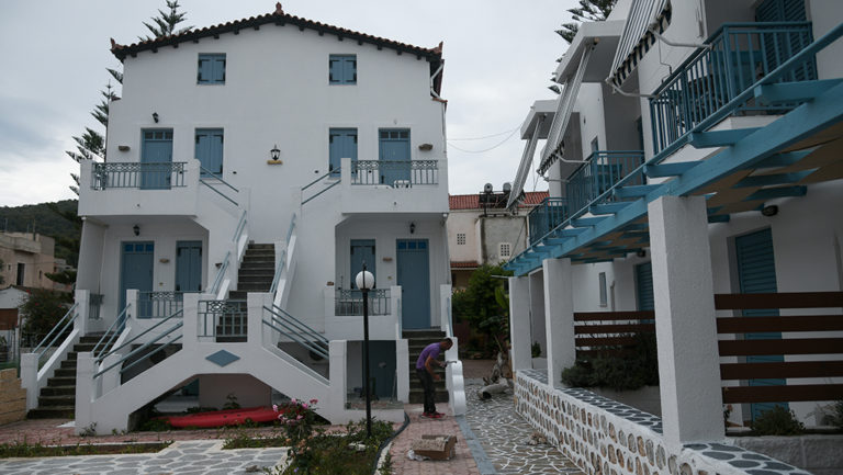 Κοινωνικός τουρισμός: Περισσότεροι φέτος οι δικαιούχοι-Επιδότηση και στα ακτοπλοϊκά εισιτήρια-Παραδείγματα (video)