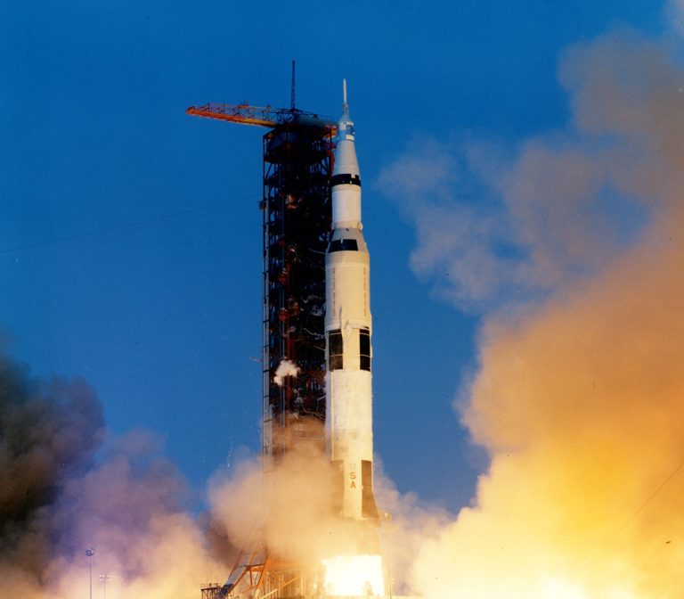 «Apollo 13: Η ιστορία από μέσα» στην ΕΡΤ2