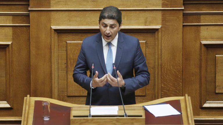 Αυγενάκης: “Η Πολιτεία για πρώτη φορά ενισχύει απευθείας με 12 εκατ. ευρώ τα ερασιτεχνικά σωματεία”