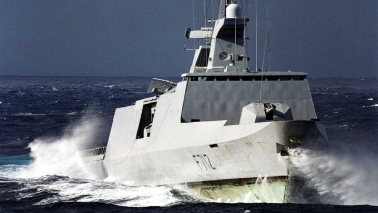 Η Γαλλία αποχωρεί από τη νατοϊκή επιχείρηση στη Μεσόγειο (video)