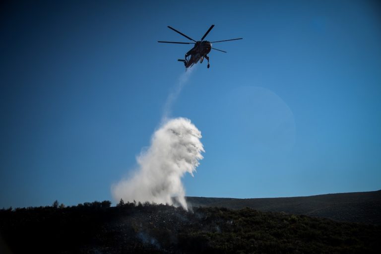 Πυρκαγιά  σε δασική έκταση στις Κεχριές Κορινθίας