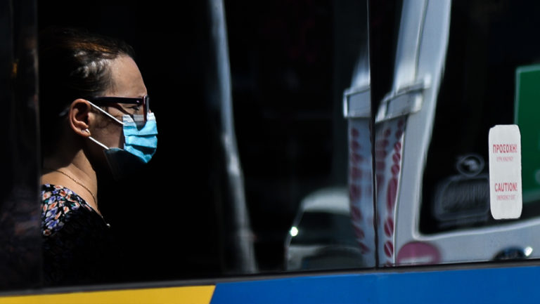 Χαρδαλιάς: Τα νέα μέτρα για συναθροίσεις και εργασία σε δημόσιο – ιδιωτικό τομέα