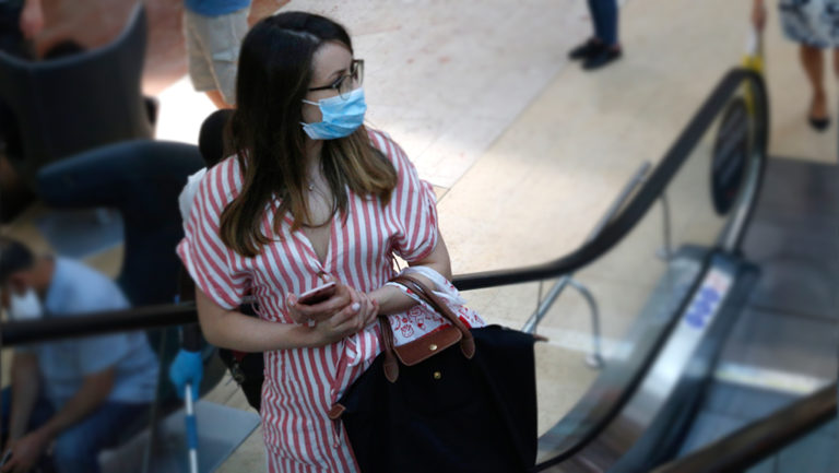 N. Χαρδαλιάς: Θα μάθουμε να ζούμε με τη μάσκα – Πού είναι υποχρεωτική από αύριο Τετάρτη 29/7