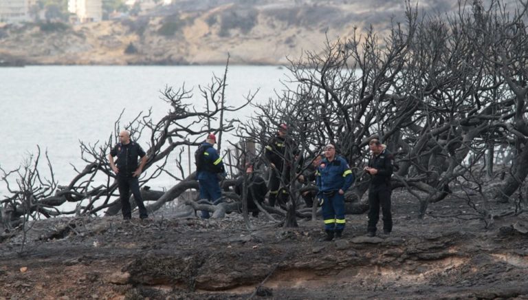 Ελεύθερος μετά την απολογία του για το Μάτι ο δήμαρχος Ραφήνας-Πικερμίου Ευ. Μπουρνούς