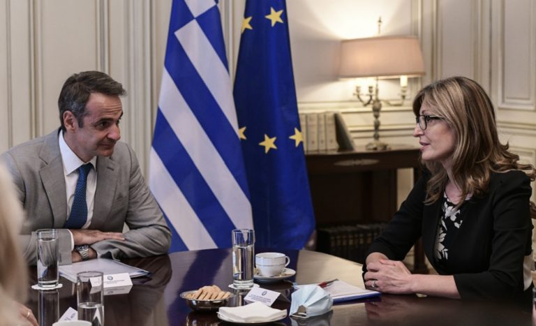 Στην Αθήνα η αν. πρωθυπουργός και ΥΠΕΞ της Βουλγαρίας-Συναντήσεις με Σακελλαροπούλου, Μητσοτάκη, Δένδια (video)