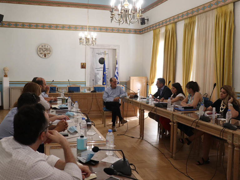 Περιφέρεια: Τηλεδιάσκεψη για τα απορρίμματα
